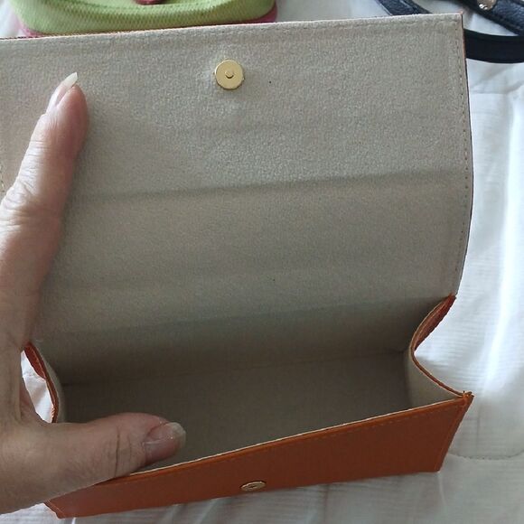 Tory Burch Orange Eyeglass Case - Picture 3 of 6